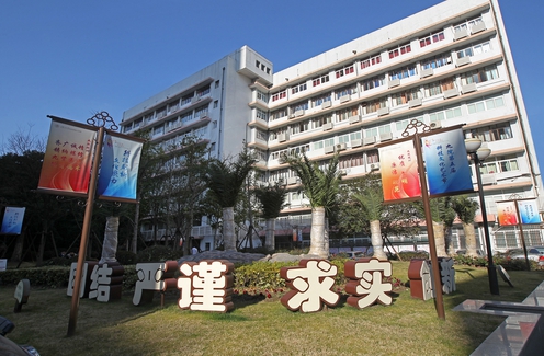wpsF2A6.tmp.jpg